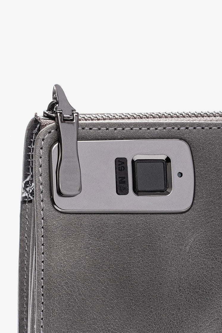 Trace – Muška Ručna Torbica Sa Čitačem Otiska Prsta